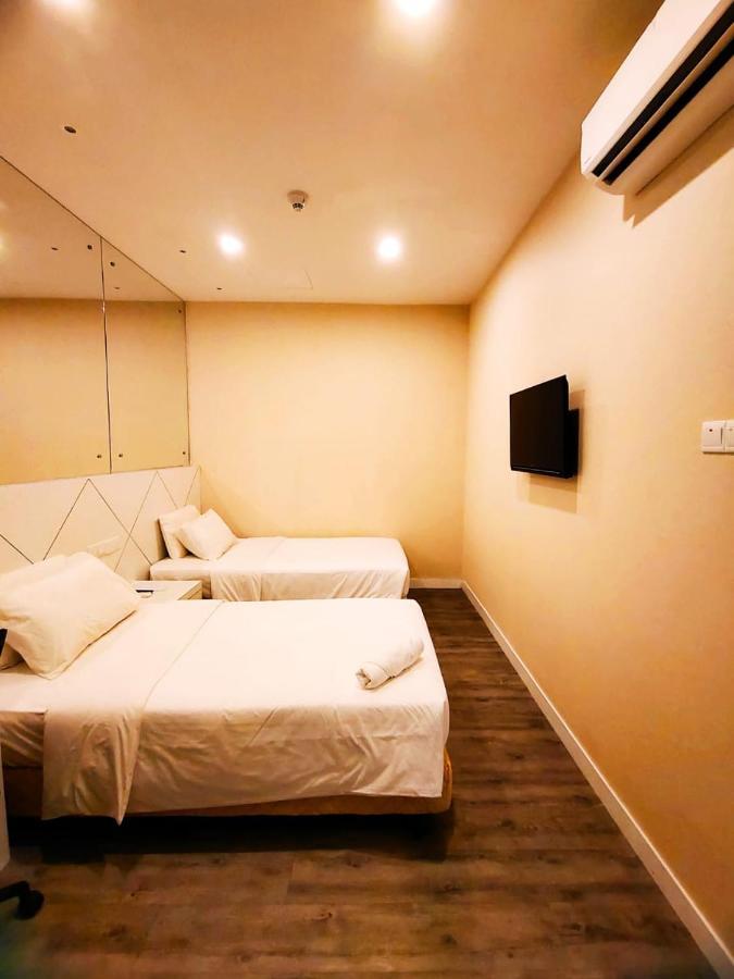 Capital Express Hotel Kota Kinabalu Ngoại thất bức ảnh