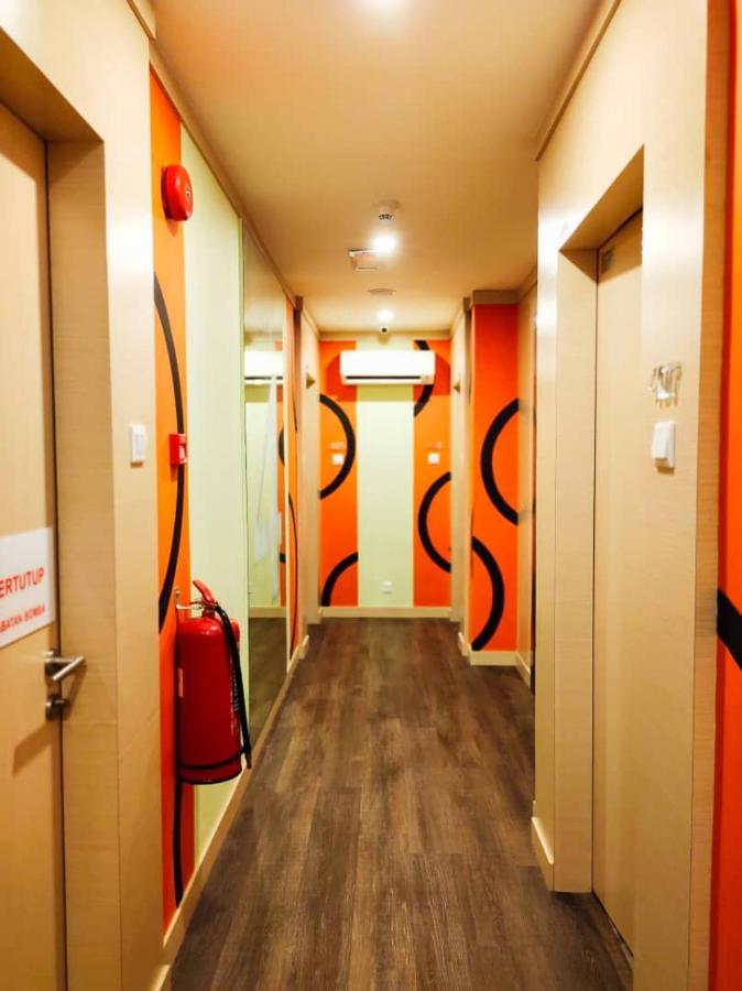 Capital Express Hotel Kota Kinabalu Ngoại thất bức ảnh
