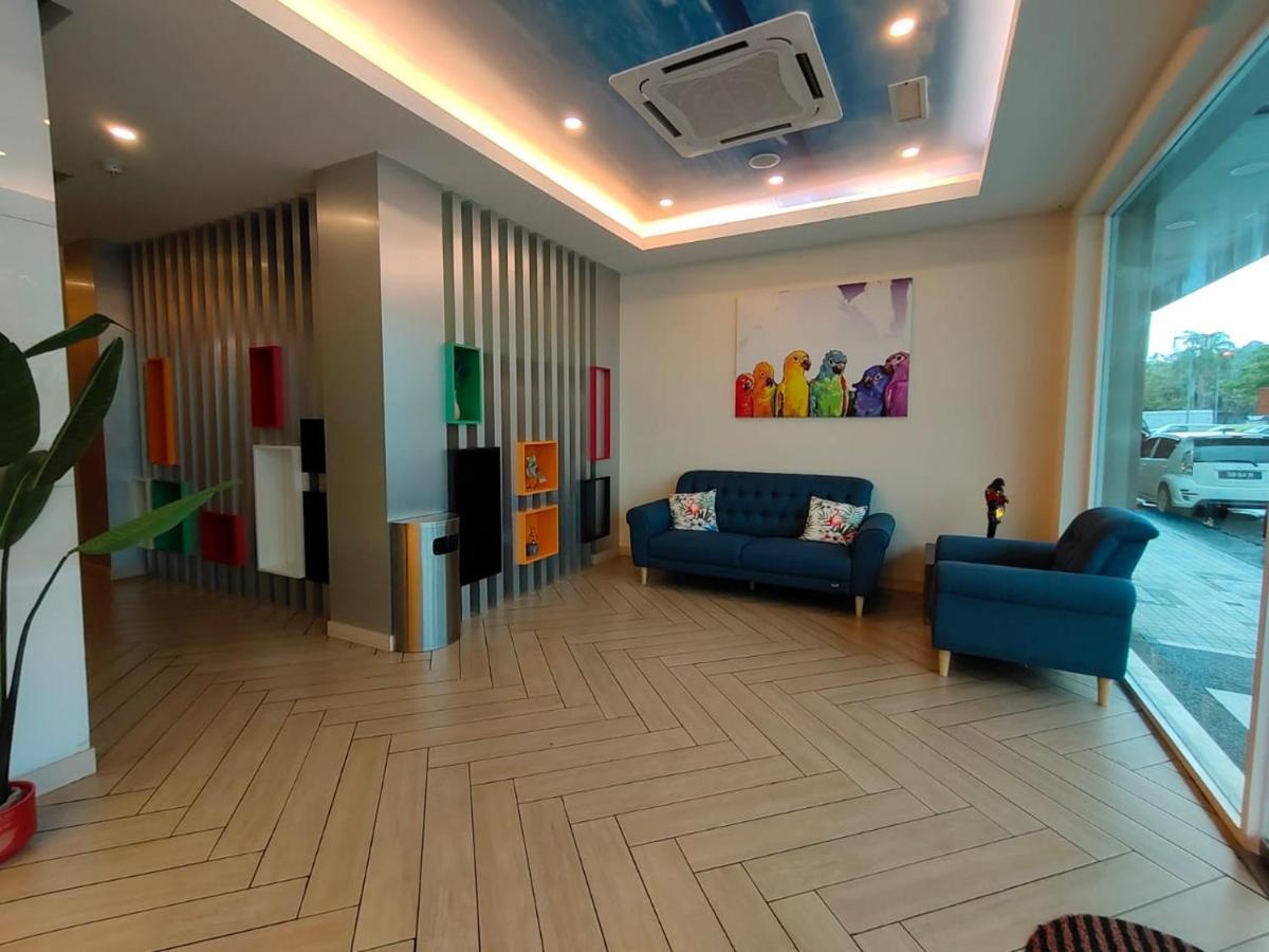 Capital Express Hotel Kota Kinabalu Ngoại thất bức ảnh